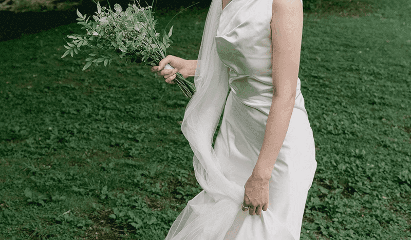 Embedded video cover preview